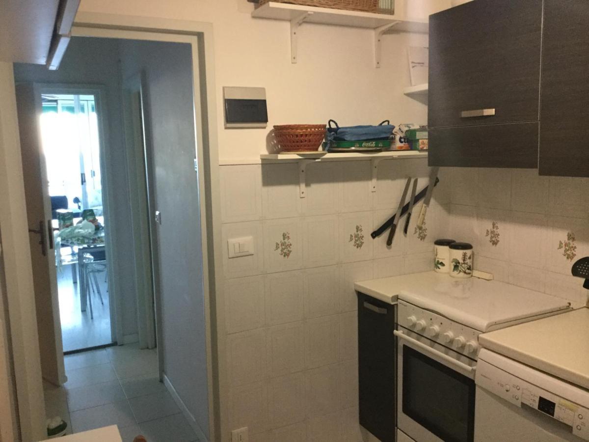 Marina Capo Pino Villa Sanremo Eksteriør bilde